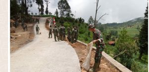 Tetap Semangat, Anggota Satradar 214 Tegal Wujudkan Impian Warga Desa Gerlang