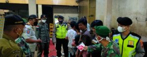 Ops Gabungan, Polres Pekalongan Kota Bersama TNI Dan Satpol PP Intensif Patroli Prokes
