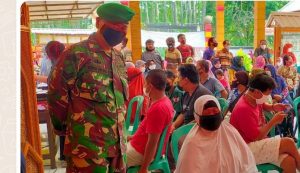 Percepatan Target Vaksin, Babinsa Terus Pantau Vaksinasi