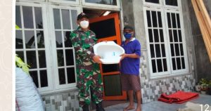 Senang Tak Terkira, Solikhin Dapat Bantuan Jamban