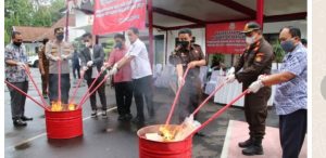 Laksanakan Pemusnahan BB, Kapolres Pekalongan Beri Apresiasi Kepada Kajari