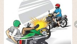 Tidak Nyalakan Lampu Sein Saat Hendak Berbelok, 2 Sepeda Motor Terlibat Kecelakaan