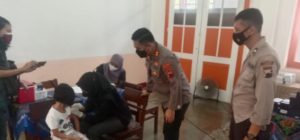 Jelang Nataru, Polres Pekalongan Kota,Tetap Intensifkan Prokes Dan Vaksinasi Kepada Anak SD