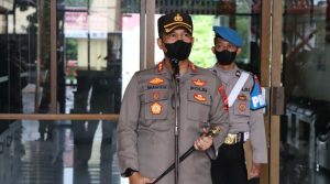 Kapolres Pekalongan Kota Tegaskan Seluruh Personel Jangan Abaikan Prokes Dan Ingatkan Masyarakat Tetap Disiplin Prokes