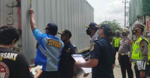 Penindakan Pelanggaran Kendaraan Over Dimensi dan Over Load Terus Digencarkan Satlantas Polres Pekalongan