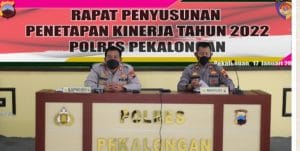 Agar Target Indikator Kinerja Dapat Tercapai, Polres Pekalongan Telah Menyelenggarakan Penandatanganan Perjanjian Kinerja Dan Pakta Integritas TA. 2022