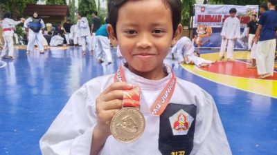 SD N 02 Kebonharjo Kendal Juara Tingkat Propinsi Dalam Kejuaraan Silat