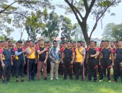 Wakil Bupati Batang Suyono Asah Kemampuan di Lapangan Tembak Mako Brimob Pekalongan
