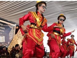 SMPN 2 Kandeman  Berpredikat Budaya