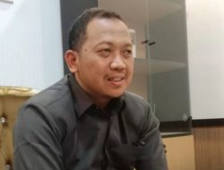 Suudi Ketua DPRD Batang: Seragam Gratis SD dan SMP Bukti Kepedulian dan Keperpihakan Pendidikan